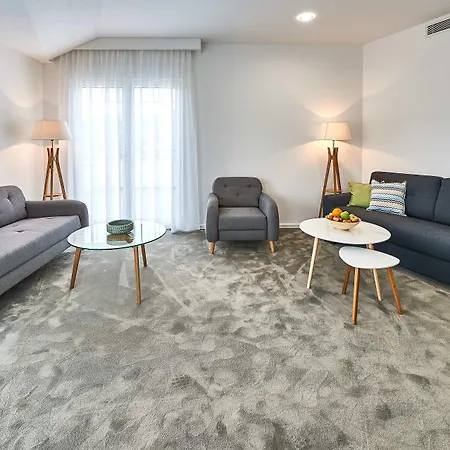 Perla & 4* Podgorica