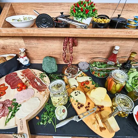 Perla & 4* Podgorica