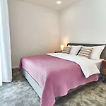 Hotel Perla & 4*