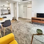 Perla & Hotel Podgorica