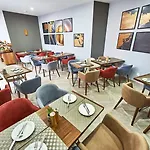 Hotel Perla &