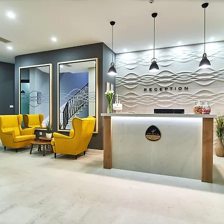 Hotel Perla &