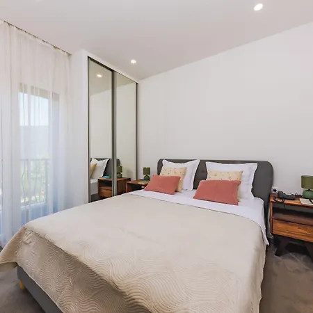 Hotel Perla & 4*