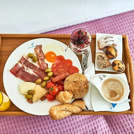 Hotel Perla &