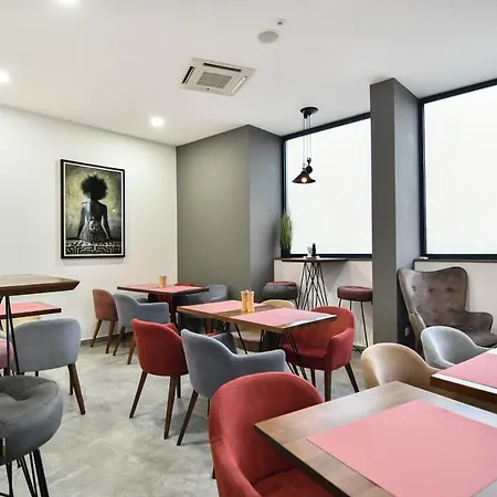 Perla & Hotel 4*