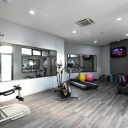 Hotel Perla & 4*