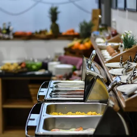 מלון Perla & פודגוריצה