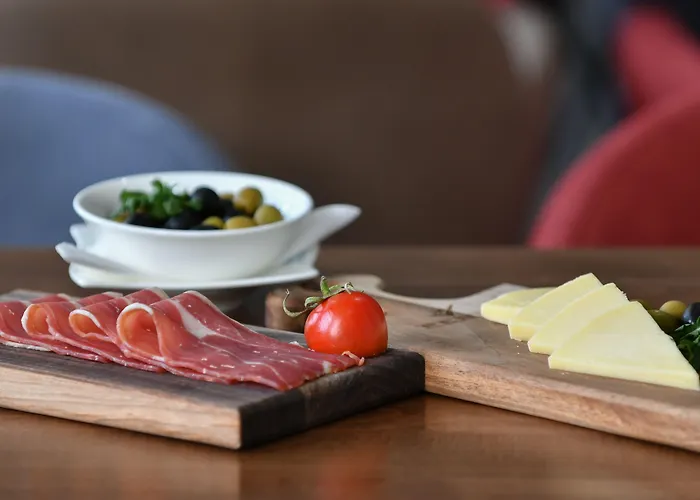 Perla & Hotel Podgorica