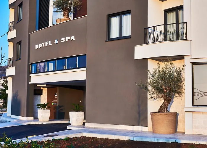 Hotel Perla & Podgorica